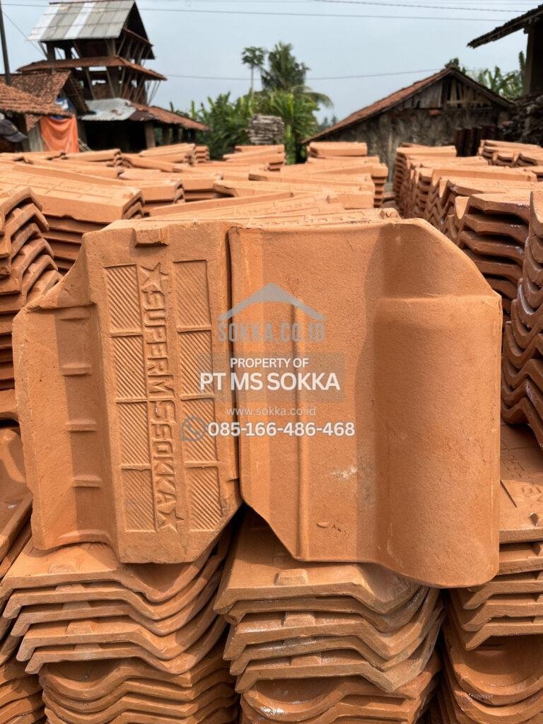 Foto Genteng Sokka Kebumen Jenis Genteng Magas atau Mantili dari Pabrik Genteng PT MS Sokka Kebumen